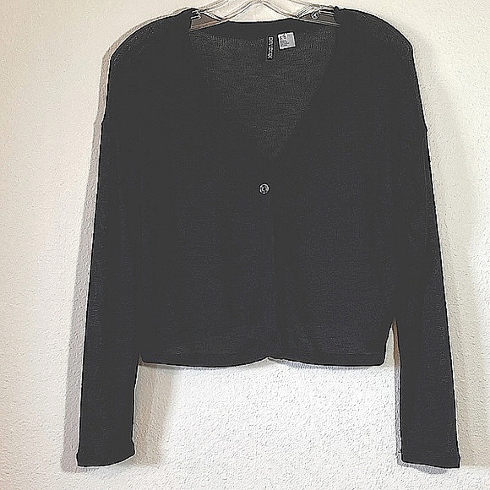 h&m cropped length sweater nwt